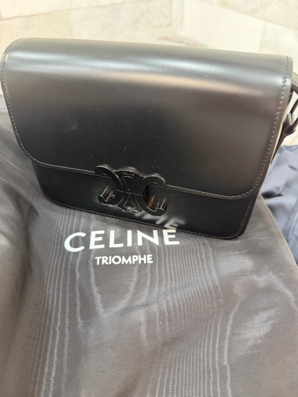 Celine Teen Triomphe Leather Crossbody Bag BNIB w tags - Picture 3 of 13